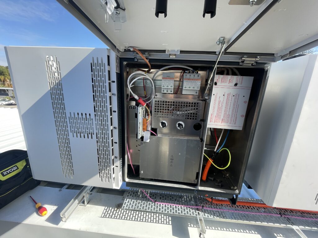 Blog 8 Inside a Fonius as it's being installed by one of the Sunrays Power team